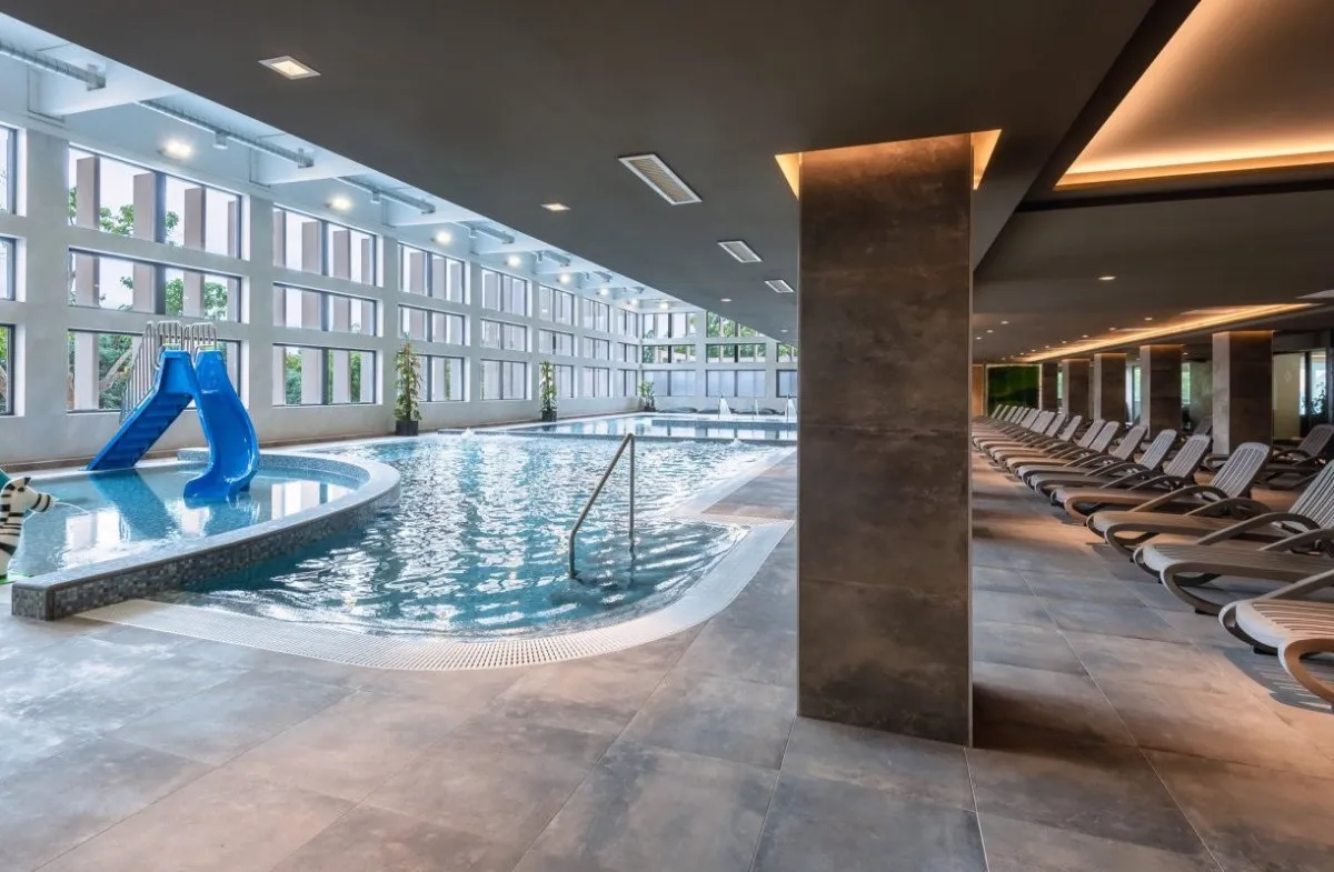 A Balatonalmádiban található Hunguest Hotel Bál Resort klasszikus wellness-élménye mindenkit levesz a lábáról