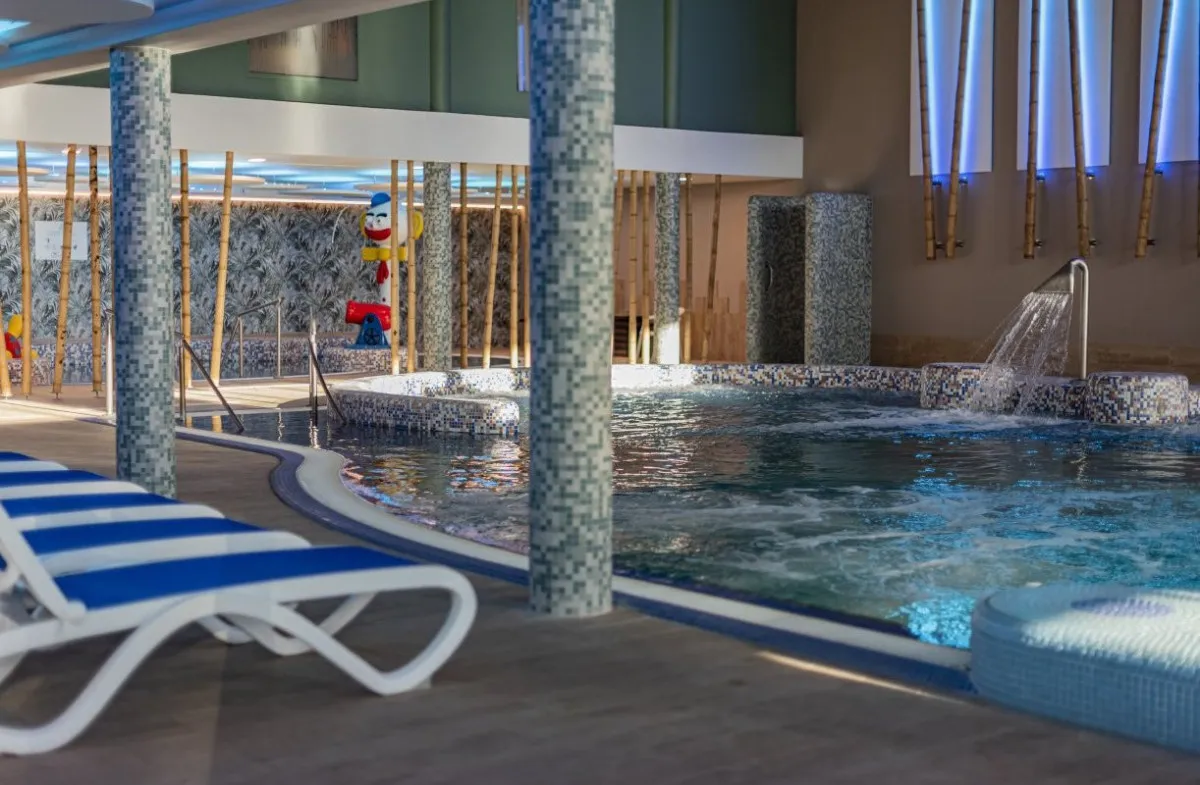 A zalakarosi Hotel Karos Spa egy olyan hely, ahol lubickolhatunk az élményekben
