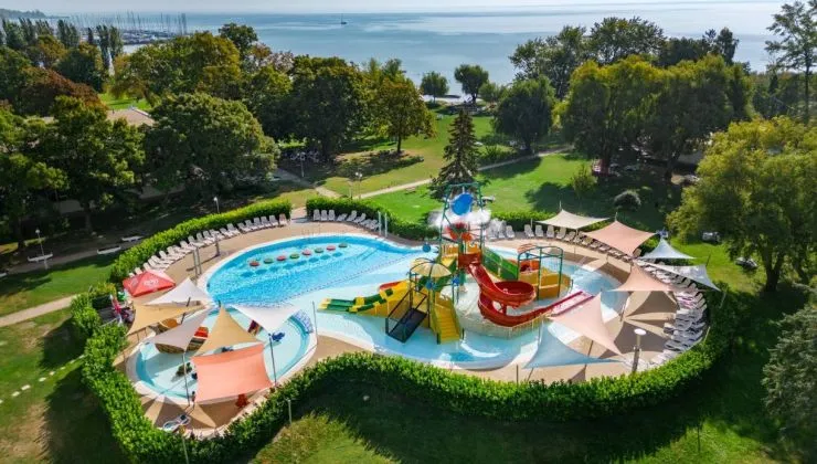 Gyerekbarát wellness hotelek Magyarországon kültéri medencével és vízivilággal
