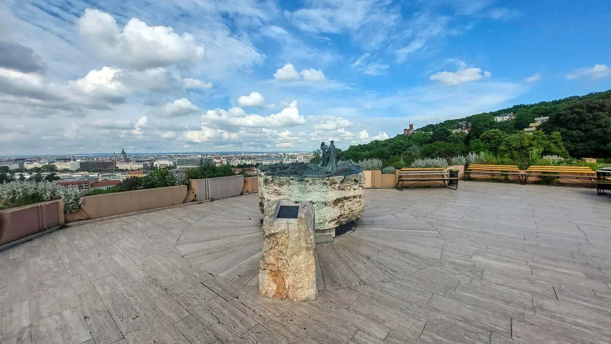 A Filozófusok kertjébe a panoráma miatt is érdemes feljönni