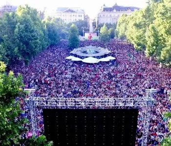 Te hol nézed a foci vb-t? Íme a legjobb budapesti helyek a szurkoláshoz!