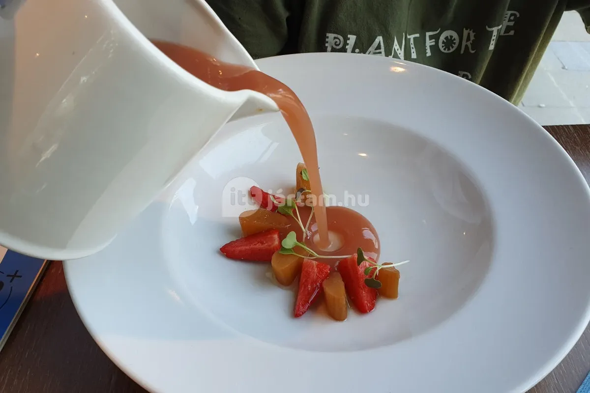 Térj be egy kulináris kalandra a balatonfüredi Bistro Sparheltbe!