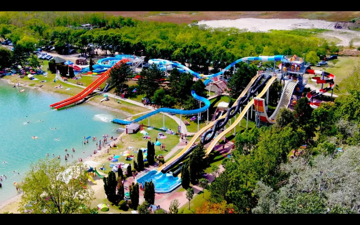 A dunavarsányi Rukkel-tó Waterparkban az adrenaliné a főszerep/ Fotó: Rukkel-tó Waterpark - Wakeboardpark Facebook oldala