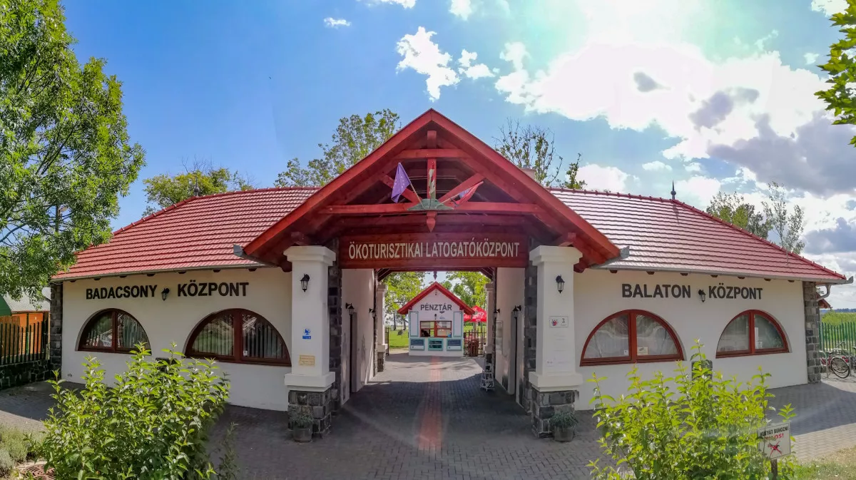Lesd meg a világot! Ökoparkok Magyarországon - Badacsonylábdihegyi Ökoturisztikai Látogatóközpont (Badacsonytördemic)