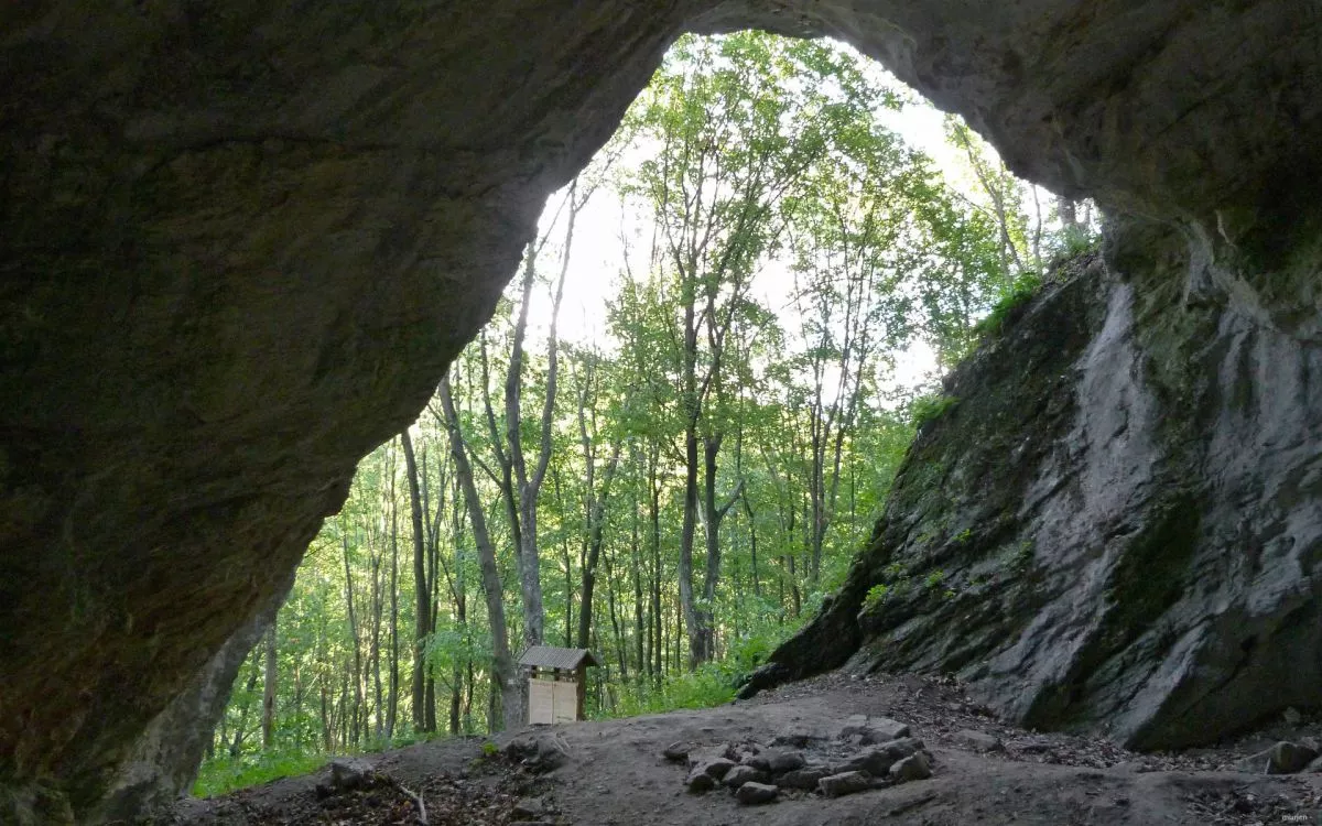 Kihagyhatatlan barlangok Magyarországon
