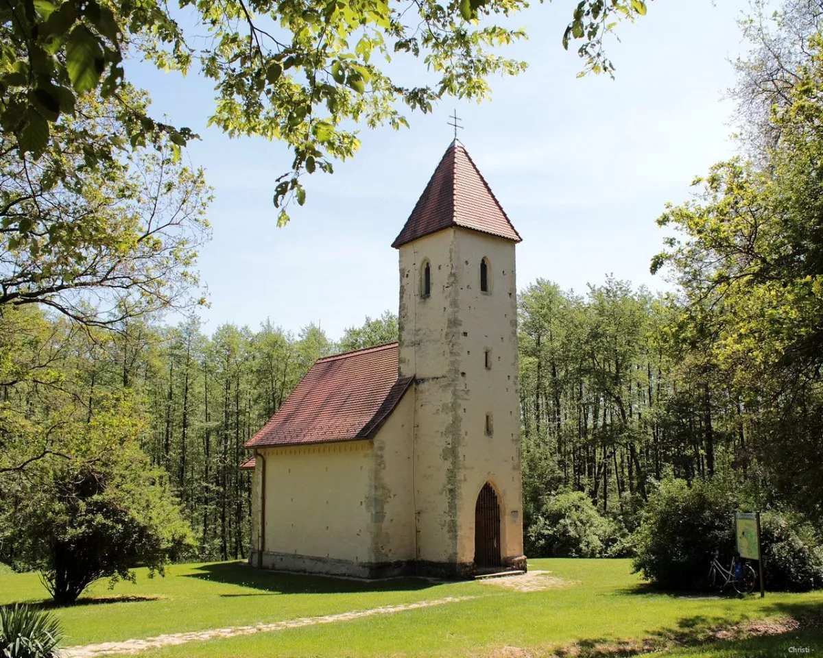 A veleméri Szentháromság templom