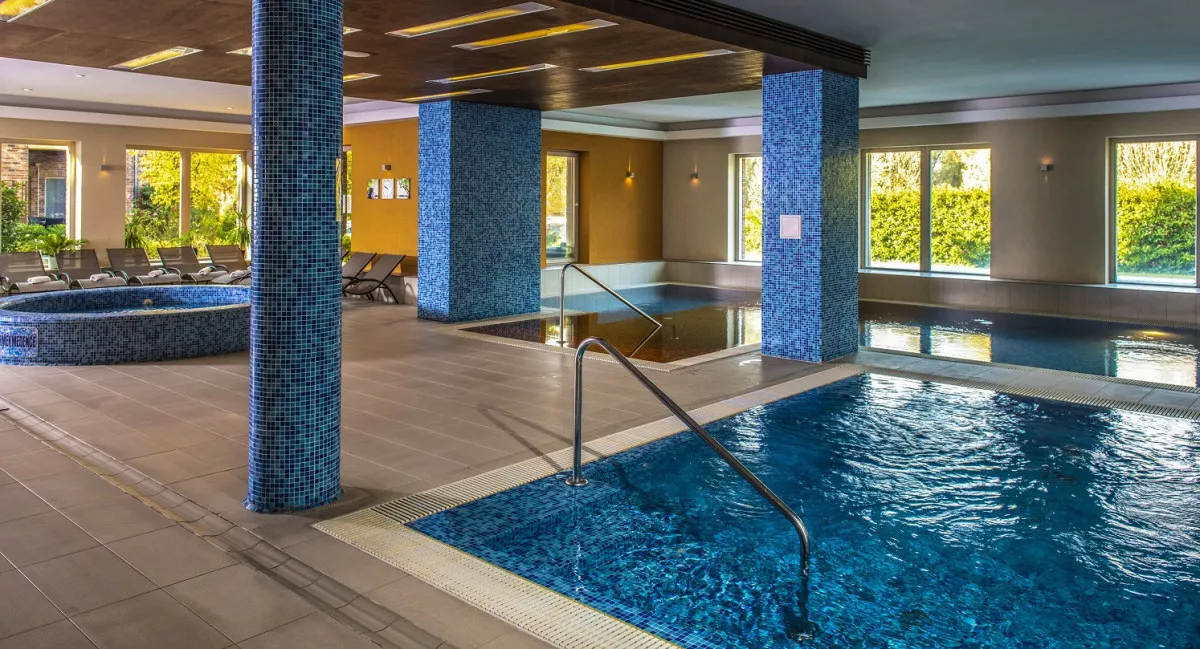 10 hazai wellness szálloda saját jakuzzis szobával - Royal Club Hotel****superior Visegrád