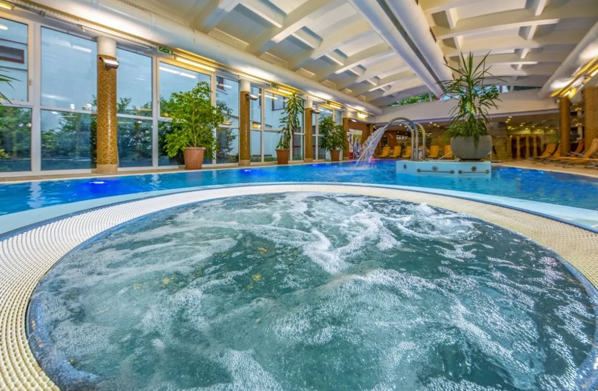 Dunántúli szállodák saját teniszpályával - Dráva Hotel Thermal Resort****, Harkány