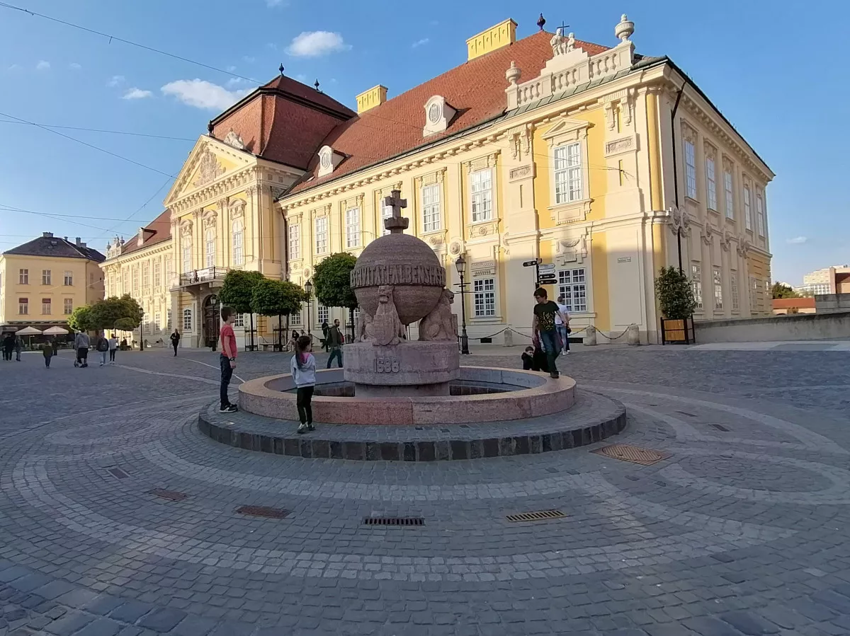 Programok és látnivalók Székesfehérváron - Országalma