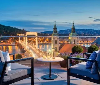 Panoráma, naplemente, koktélok: Budapest top rooftop bárjai