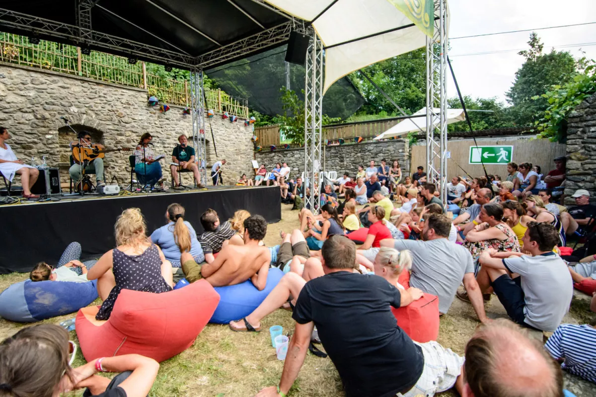 Kaláka Versudvar, Művészetek Völgye 2022 / Fotó: www.muveszetekvolgye.hu