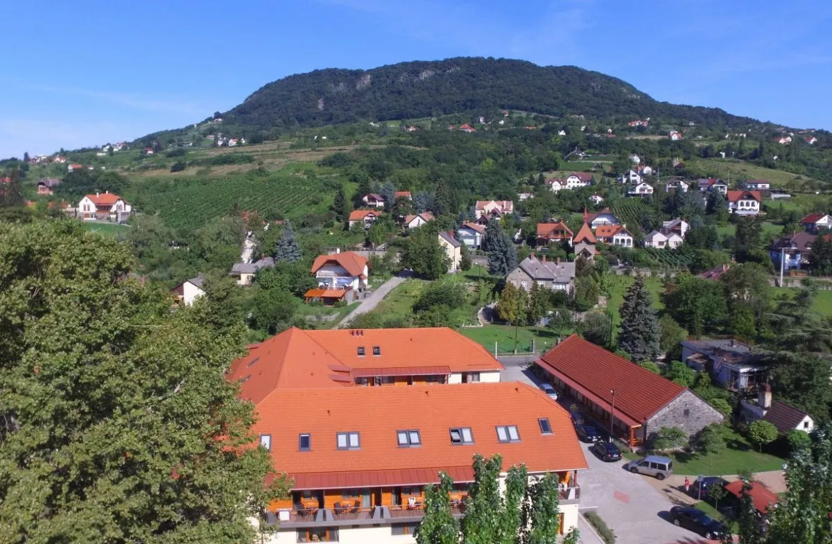 TOP20 szálláshely a Balaton északi partján - Hotel Halászkert, Badacsony