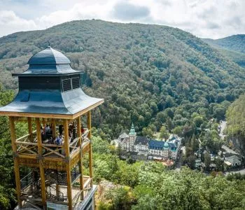 Meseszép panorámával vár Lillafüred legújabb látnivalója, a Zsófia-kilátó