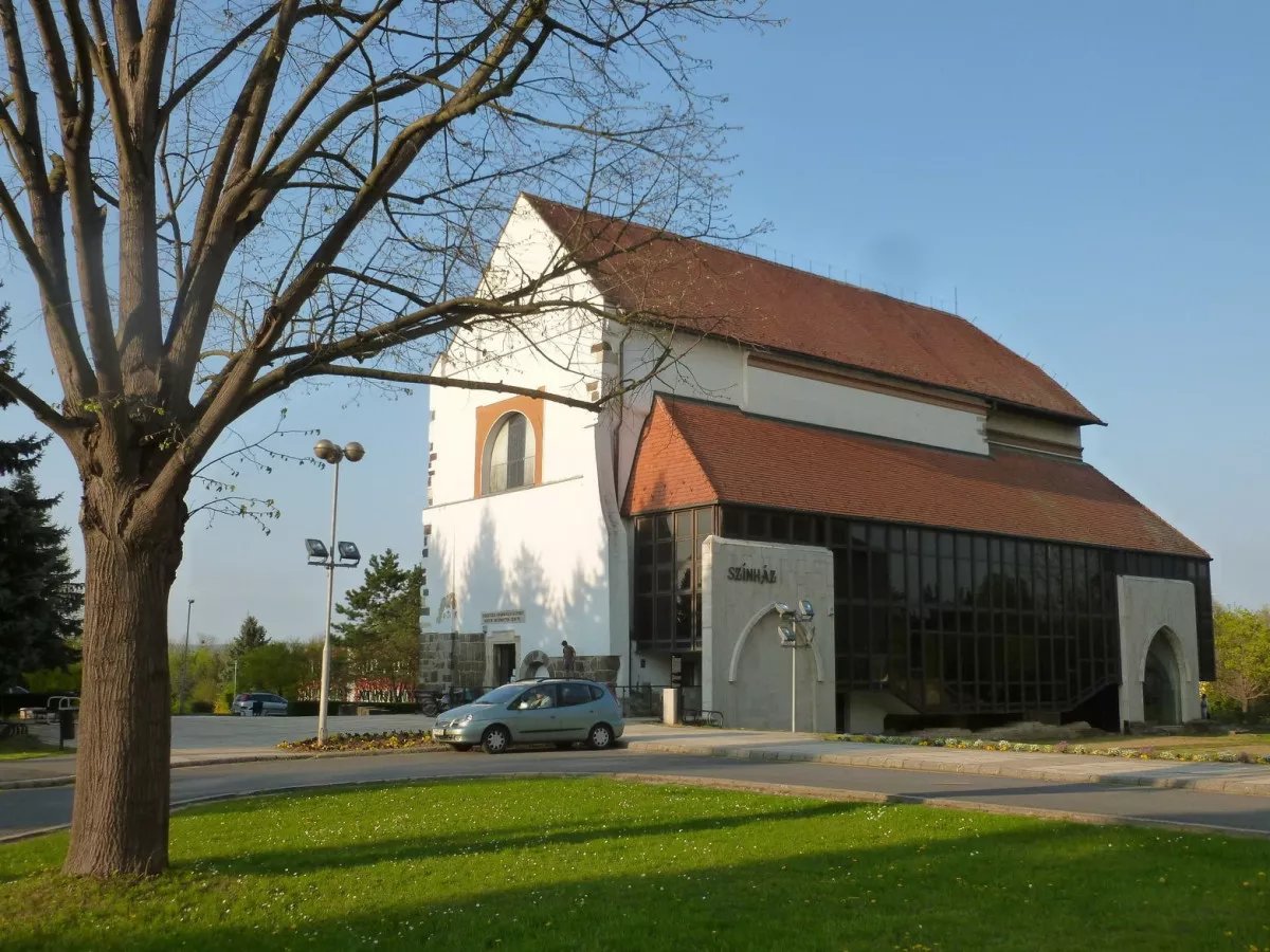 Fedezzétek fel hazánk legnyugatabbra fekvő városát, Szentgotthárdot - Magtártemplom