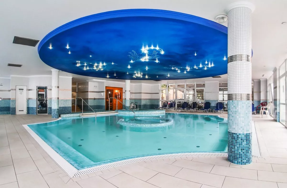 10 varázslatos wellness szálloda a meghitt karácsonyi pihenéshez - Silver Hotel, Hajdúszoboszló