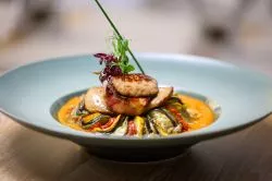 Mínima Bistro Budapest – életszeretet üzenete a Belgrád rakpartról