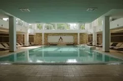 Négycsillagos őszi wellness kikapcsolódás panorámás fürdőzéssel és immunerősítő szaunázásokkal