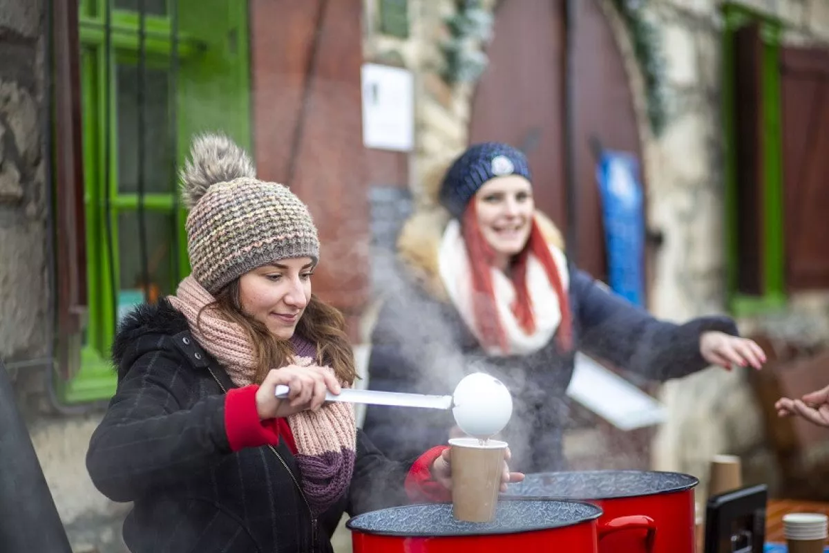 Decemberi Bor&Bárral zárul az idei Etyeki Piknik rendezvénysorozat