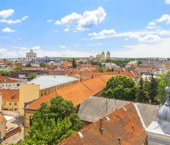 Földalatti világtól a retró csecsebecsékig: Eger 5 különleges helyszíne