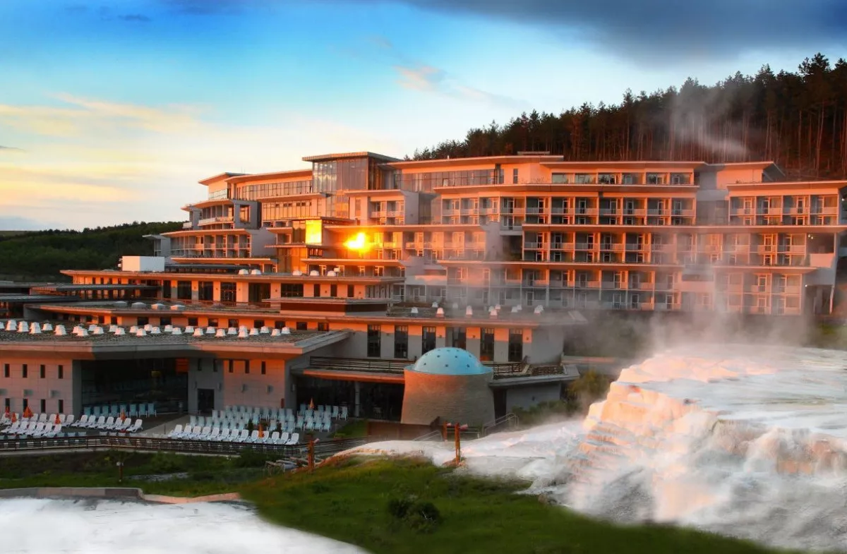 TOP 10 vidéki wellness szálloda Magyarországon - Saliris Resort Spa & Konferencia Hotel**** (Egerszalók)