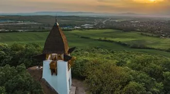 Magyarország „őrszemei” – 5 varázslatos kilátó, csodás panorámával