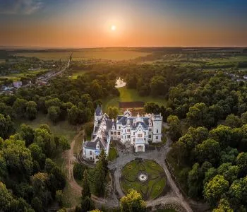 Fényűző magyar kastélyok, ahol Csodaországban találod magad