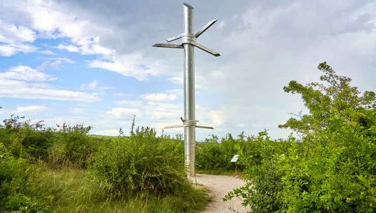 Fertőrákosi Kőfejtő és Barlangszínház - Páneurópai Emlékmű 