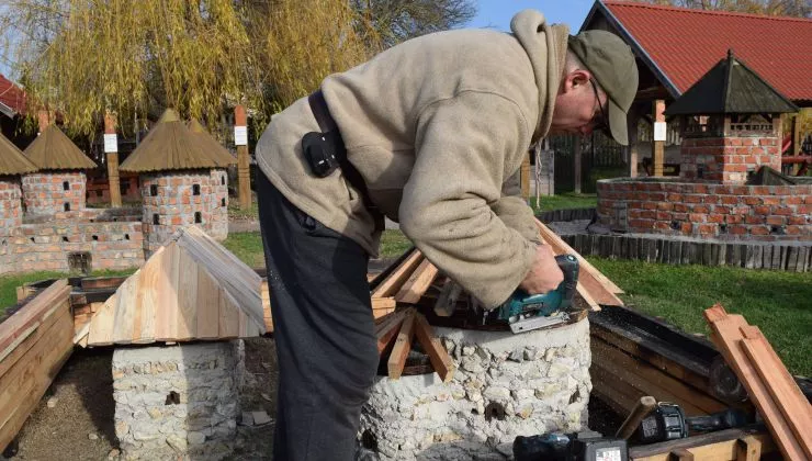 Várpark és Skanzen, Dinnyés