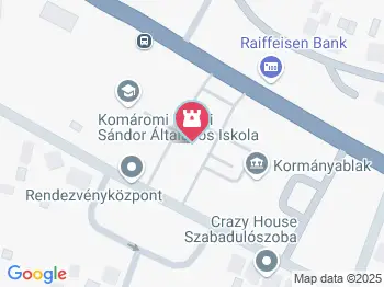 Szabadság tér Komárom a térképen