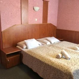 Bagolyvár Inárcs Inárcs - Szobák