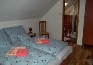 Szikla Vendégház Istenmezeje