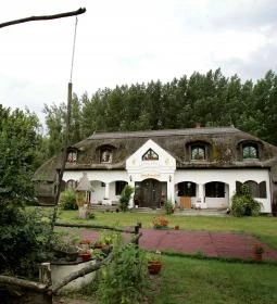 Gedeon Tanya Panzió étterme