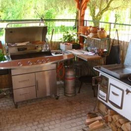 Holiday Vendégház & Szabadidőkert Járdánháza - Környék