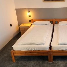 Erdőalja Vendégház Jásd - Szobák