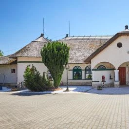 Silver Major Kaba - Külső kép