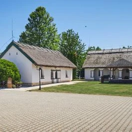 Silver Major Kaba - Külső kép