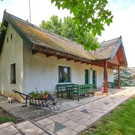 Silver Major Kaba - Külső kép