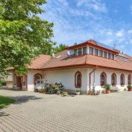 Silver Major Kaba - Külső kép