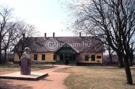 Vörösmarty Mihály Emlékmúzeum Kápolnásnyék