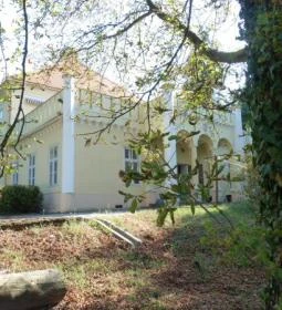 Kastélyszálló Szarkavár