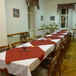 Kastélyszálló Szarkavár Kaposújlak - Vendéglátás