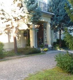 Kastélyszálló Szarkavár