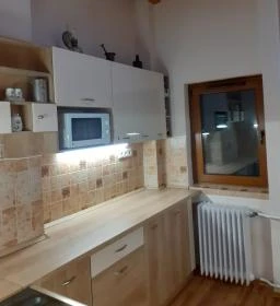 Adél Apartman