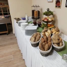 La Pergola Panzió és Étterem Kaposvár - Vendéglátás