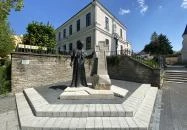 Márton Áron szobra Kaposvár