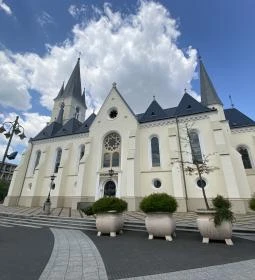 Nagyboldogasszony-székesegyház