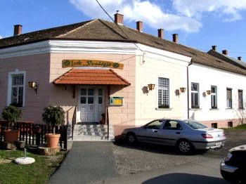 Ivik Vendéglő Kapuvár