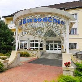 Hotel BorsodChem Kazincbarcika - Külső kép