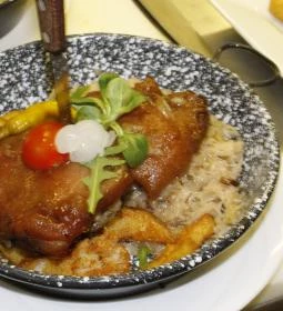 Bajor Étterem és Vendégház