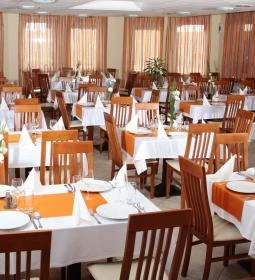 Granada Konferencia és Wellness Szálloda Étterme